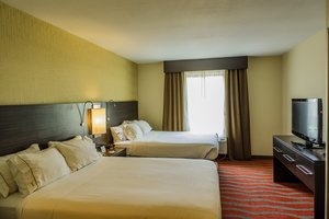 bradford suites inn express holiday hotel