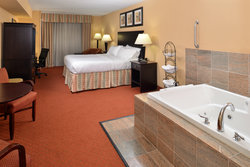  - Holiday Inn Martinsburg - I-81, Exit 13
