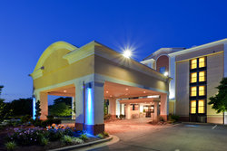  - Holiday Inn Express Camp Springs - I-95 & I-495, Exit 7