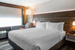  - Holiday Inn Express & Suites Ludington