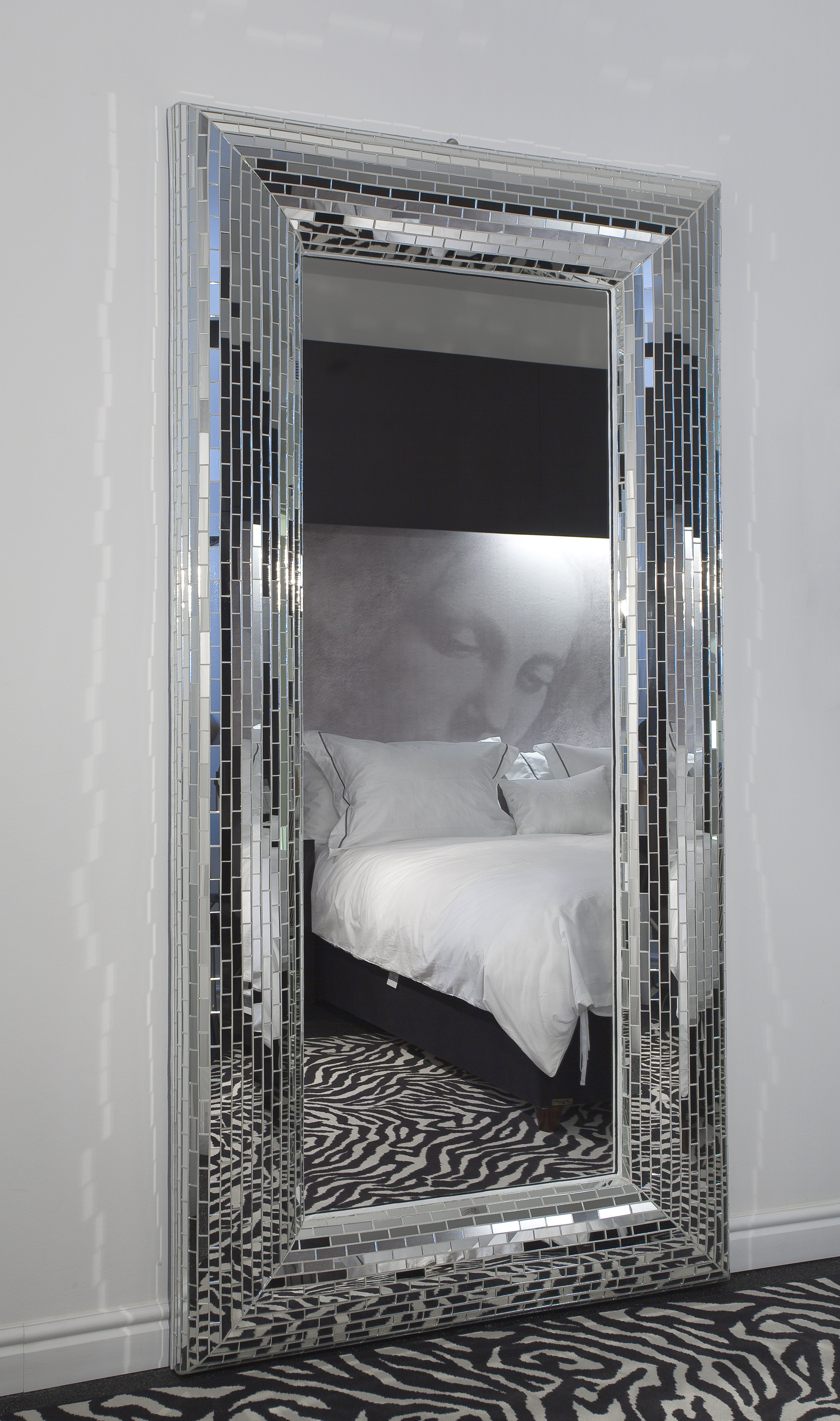Leonardo Boutique Hotel Tel Aviv-guestroom-Leonardo Boutique Telaviv Deluxe Room.jpg