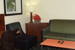  - Fairfield Inn & Suites by Marriott Fairmont - I-79, Exit 132