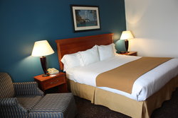  - Holiday Inn Express Mackinaw City - I-75, Exit 339