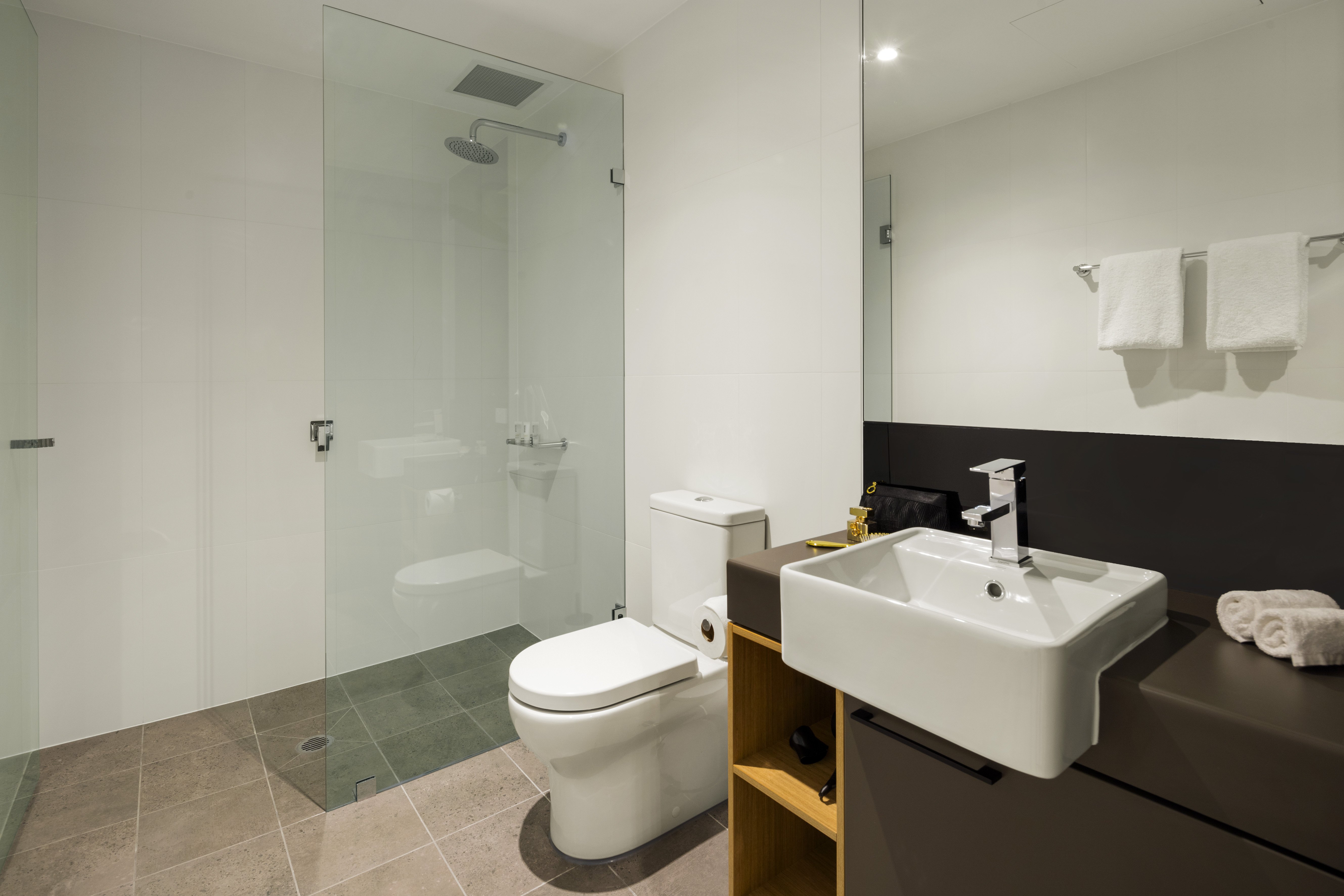 QUEST PORT ADELAIDE-guestroom-Bathroom.jpg