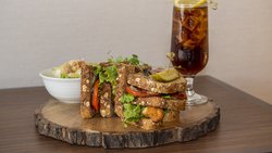  - Holiday Inn South Winnipeg