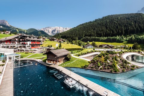 ALPENROYAL HOTEL - Photo 5