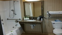  - Holiday Inn Express & Suites New Buffalo