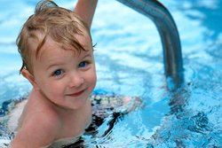  - Holiday Inn & Suites West South Charleston - I-64, Exit 56