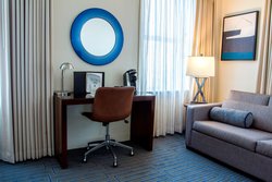  - Ellis Hotel on Peachtree Atlanta - I-75 & I-85, Exit 249B & 249C