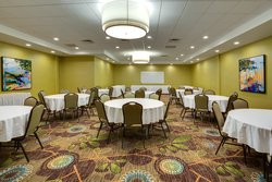  - Holiday Inn Express Wilkesboro