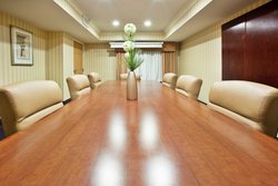  - Staybridge Suites Airport Savannah - I-95, Exit 104