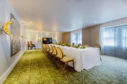  - Ritz-Carlton Hotel Montreal