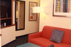  - Fairfield Inn & Suites by Marriott Fairmont - I-79, Exit 132