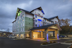  - Holiday Inn Express & Suites Tukwila - I-405, Exit 1