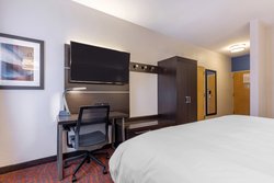  - Holiday Inn Express Metropolis - I-24, Exit 37