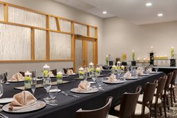  - Crowne Plaza Hotel Arlington