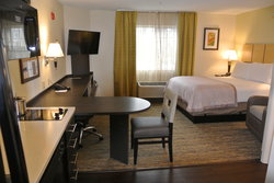  - Candlewood Suites Fairfax - I-66, Exit 57