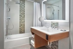  - Westin Hotel Calgary Airport