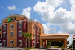  - Holiday Inn Express & Suites Brooksville - I-75, Exit 301
