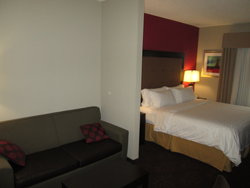  - Holiday Inn Express Cloverdale - I-70, Exit 41