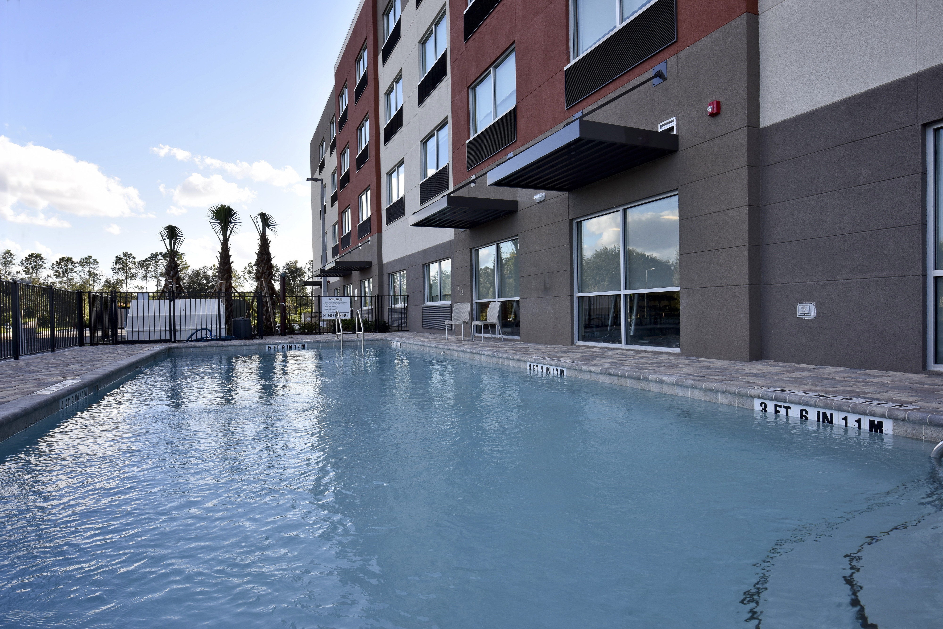 Have a morning or afternoon dip in our outdoor pool.