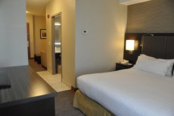  - Holiday Inn Express & Suites Barrie