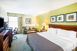  - Holiday Inn Tanglewood Roanoke