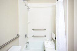  - Holiday Inn Tanglewood Roanoke