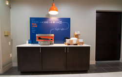  - Holiday Inn Express & Suites Northwest Indianapolis - I-465, Exit 21