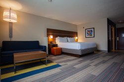  - Holiday Inn Express & Suites Perimeter Atlanta