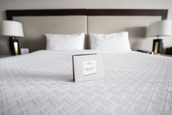  - Crowne Plaza Hotel Edison