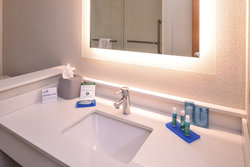  - Holiday Inn Express & Suites Southfield