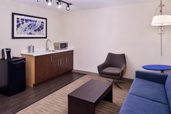  - Holiday Inn Express & Suites Southfield