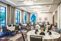  - Holiday Inn Hillsboro