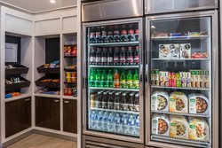  - Holiday Inn Livonia - I-96, Exit 170