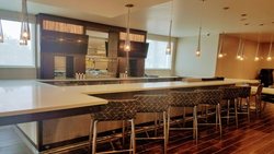  - Holiday Inn & Suites Willowbrook Houston
