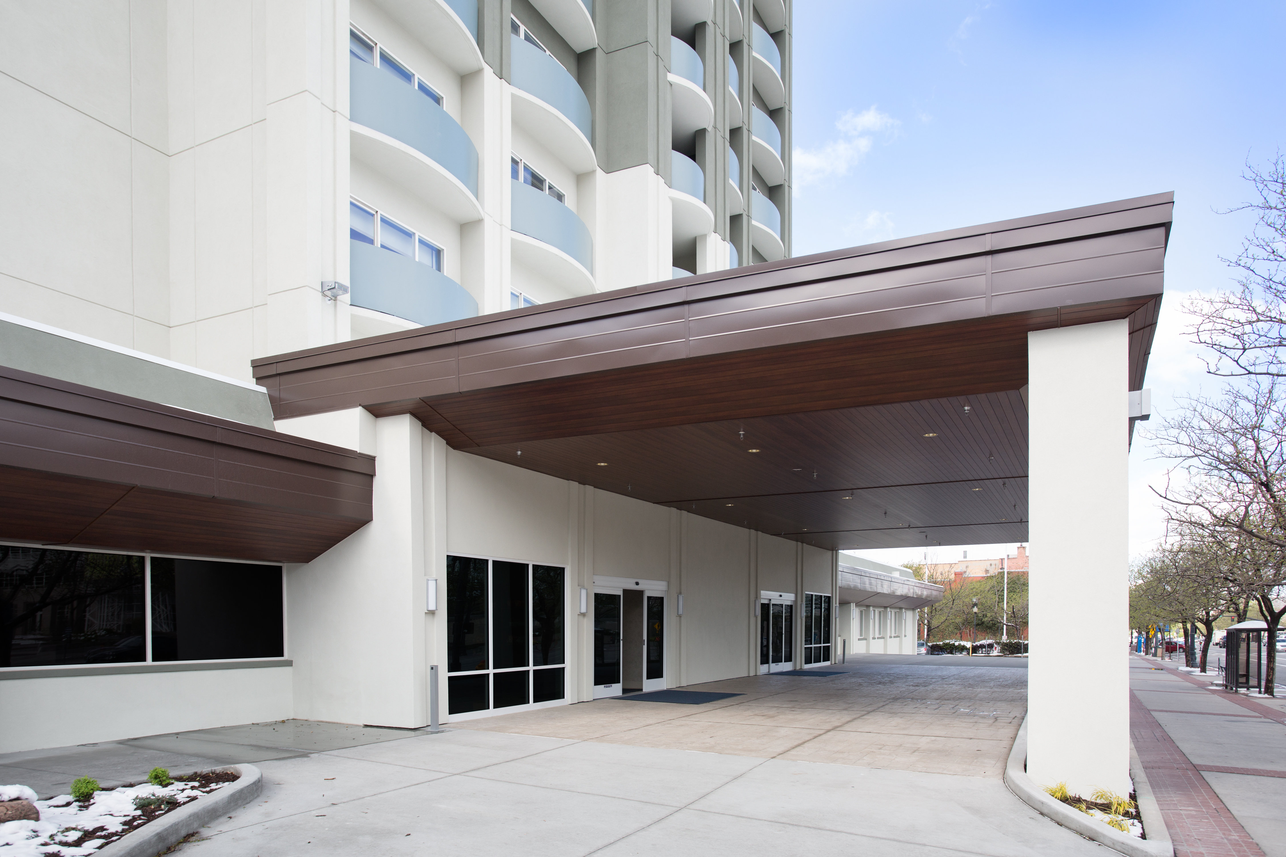 Holiday Inn Express Salt Lake City Downtown Main Entrance