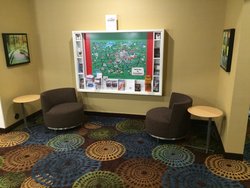  - Holiday Inn Coliseum Greensboro - I-40, Exit 217