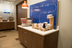  - Holiday Inn Express & Suites Warsaw