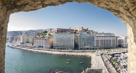 ROYALCONTINENTALNAPOLIFROMCASTELLO