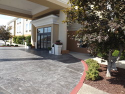  - Holiday Inn Express Nicholasville