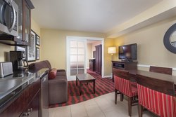  - Peacock Suites Anaheim - I-5, Exit 109