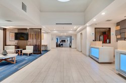  - Holiday Inn Express & Suites Lake Elsinore - I-15, Exit 73