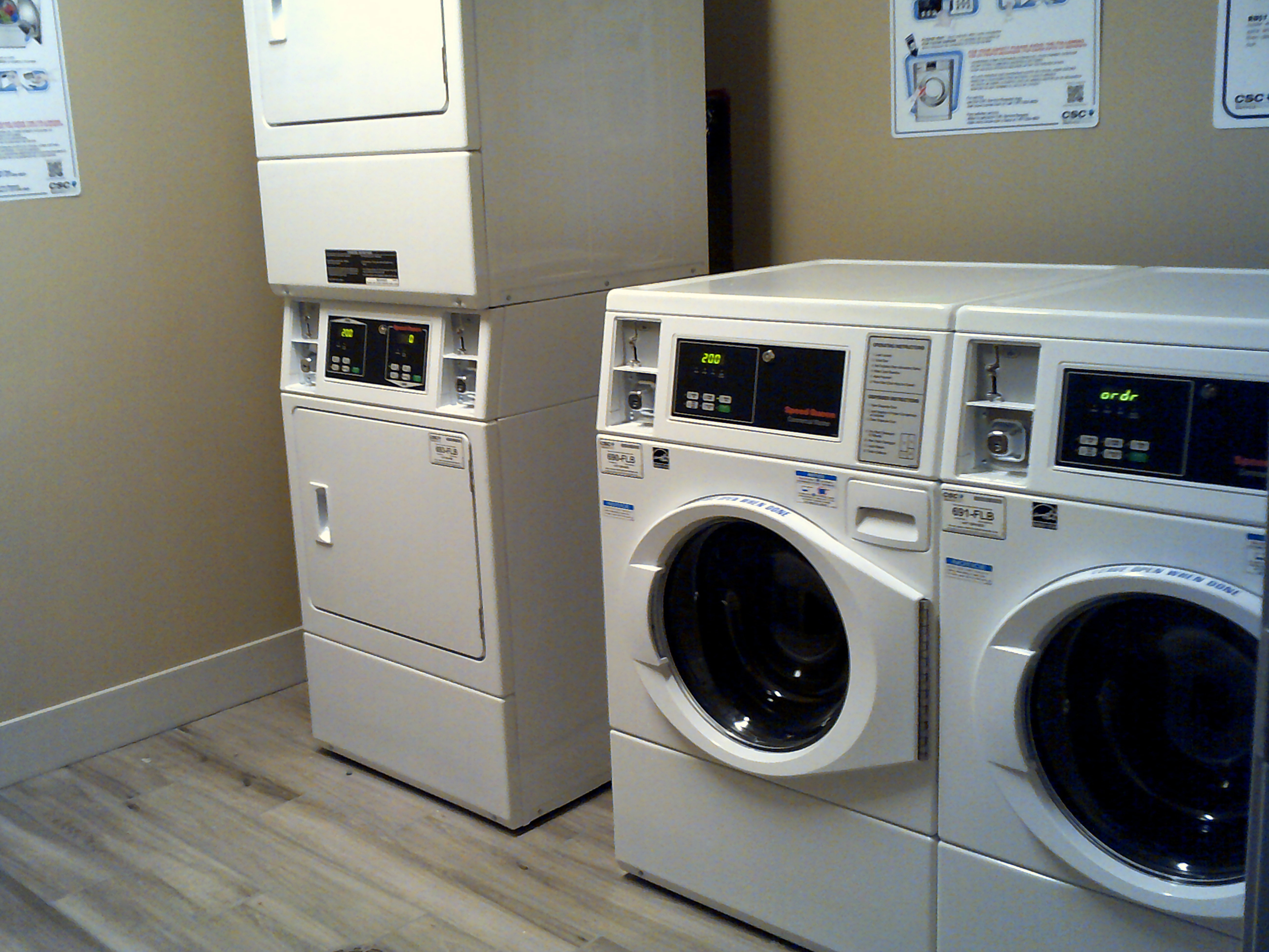 HOLIDAY INN EXP STES NE MT PLEASANT-guestroom-Brand New Laundry Room - Wash Your Clothes After The Beach!.jpg
