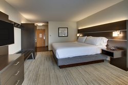  - Holiday Inn Express & Suites Morris - I-80, Exit 112
