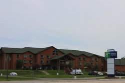  - Holiday Inn Express Munising