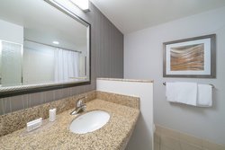  - Courtyard by Marriott Hotel Salisbury