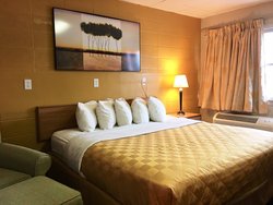  - Red Carpet Inn Duncannon