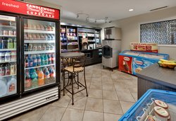  - Candlewood Suites Market Center Dallas - I-35, Exit 433B