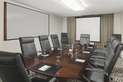  - Crowne Plaza Hotel Greenville - I-385, Exit 37